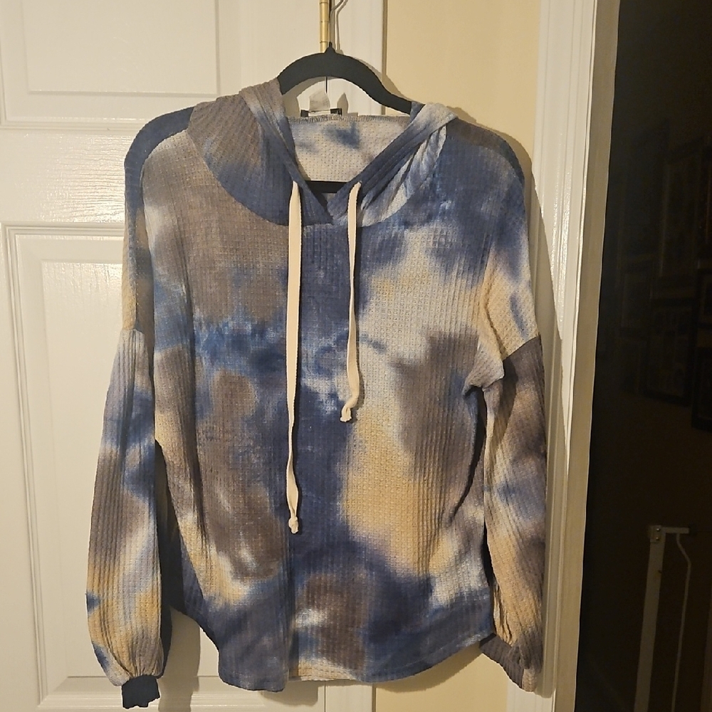 VENUS Tye Dye Blue WaffleTextured Knit Top